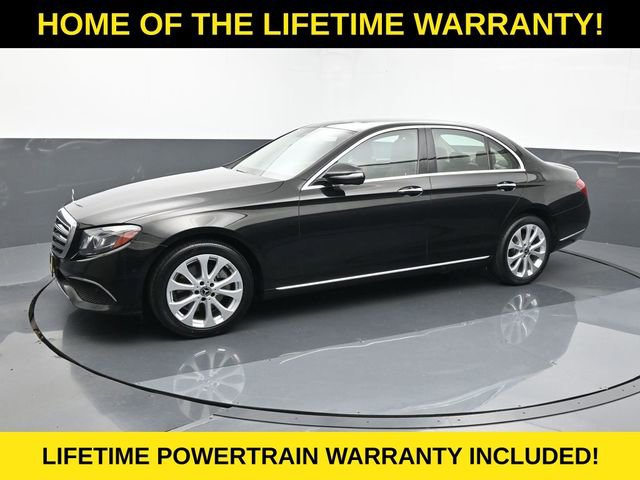 Used 2018 Mercedes-Benz E 300 4MATIC image 2