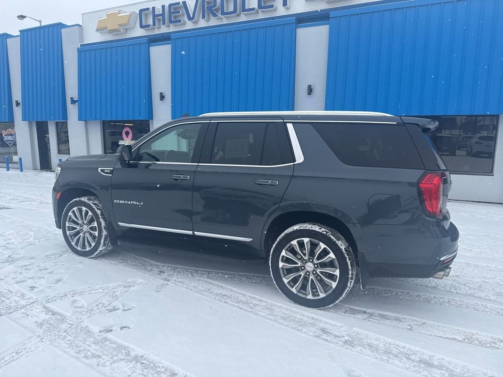 Used 2021 GMC Yukon Denali w/ Advanced Technology Package image 18