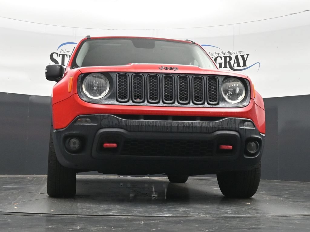 Used 2015 Jeep Renegade Trailhawk w/ Premium Leather Group AWD/4WD image 27