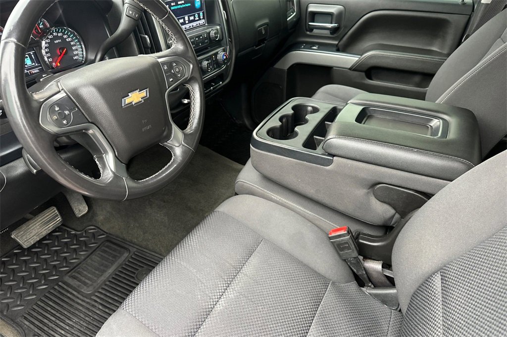 Used 2017 Chevrolet Silverado 1500 LT w/ All Star Edition image 10
