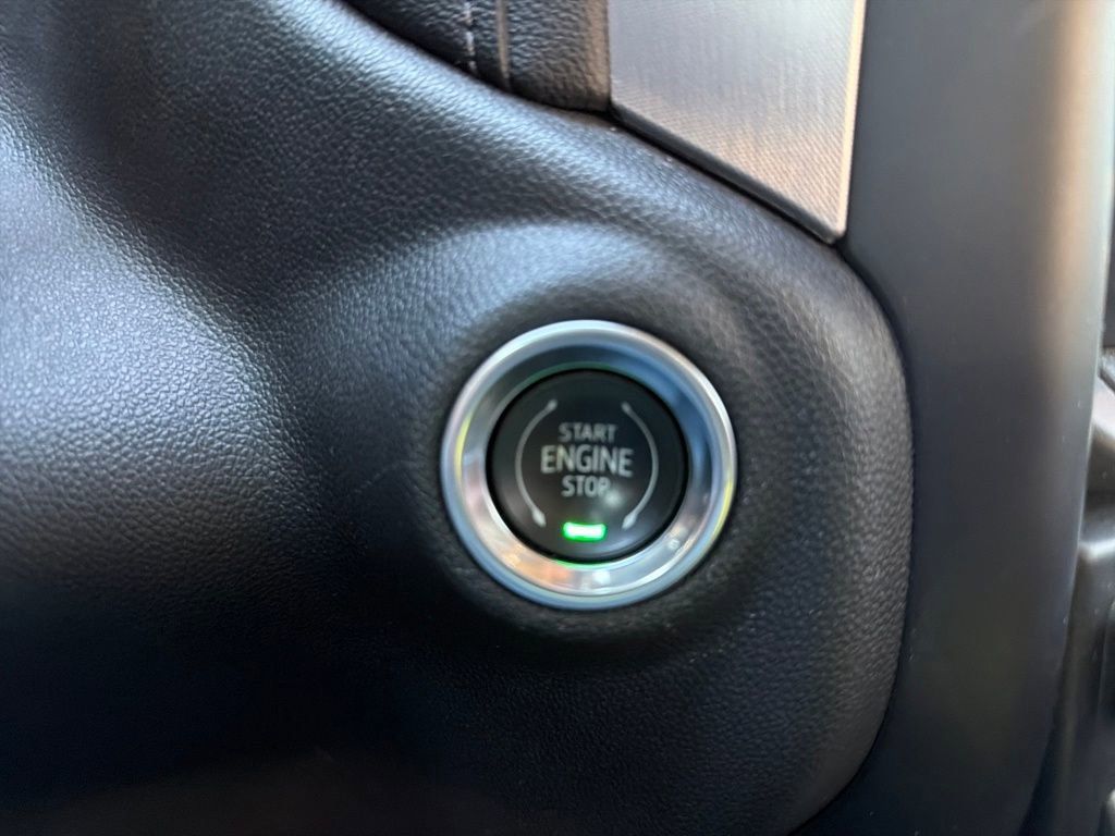 Used 2021 GMC Sierra 1500 SLT image 19