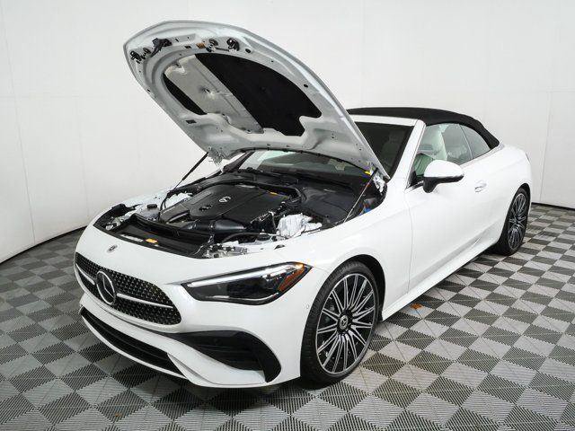 Used 2024 Mercedes-Benz CLE 300 4MATIC Cabriolet image 35