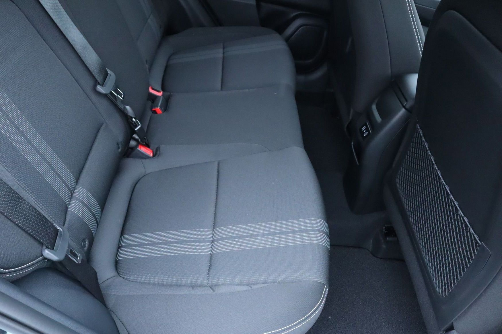 New 2025 Hyundai Venue SEL image 17