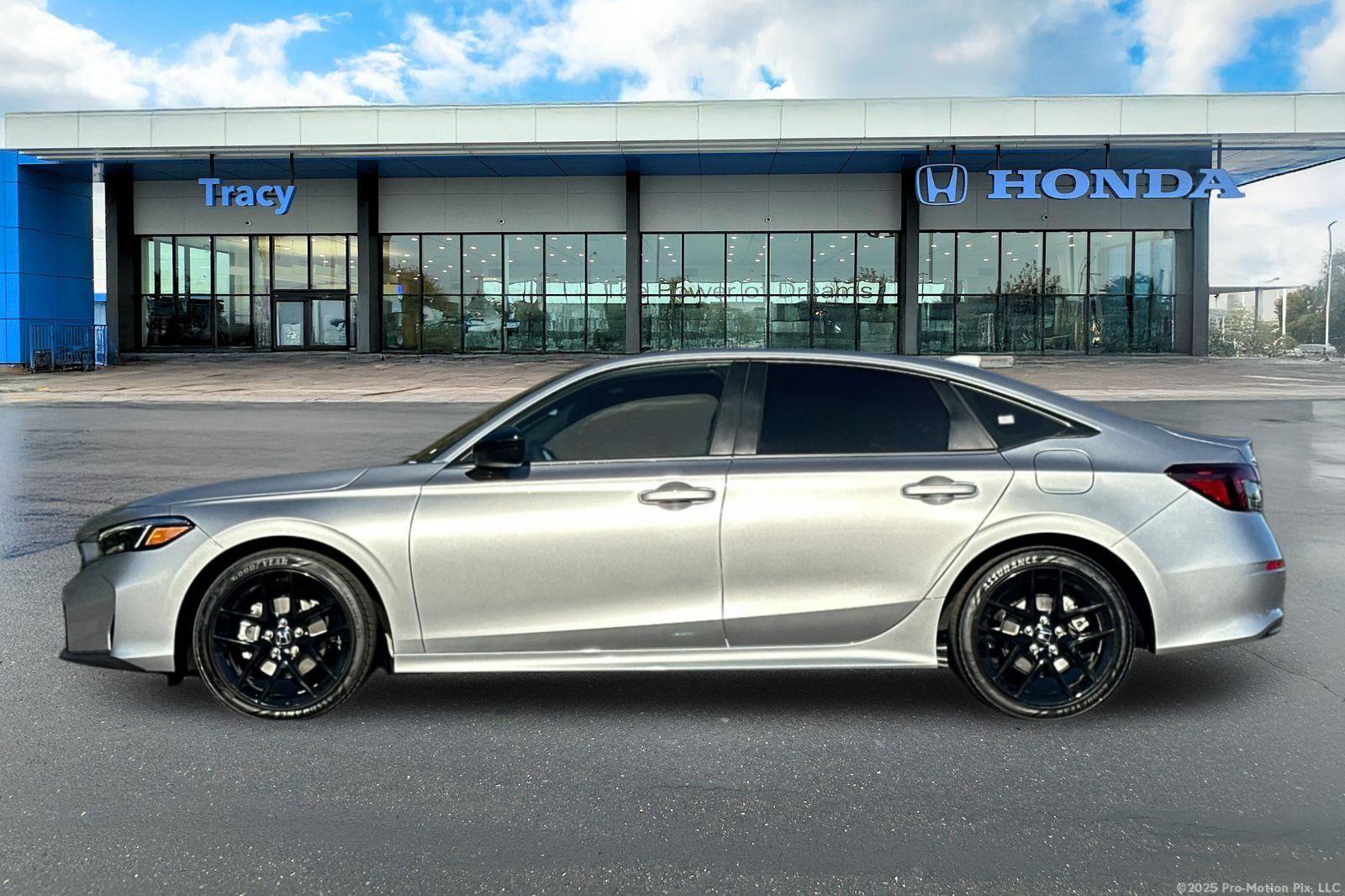 Certified 2025 Honda Civic Sport image 11