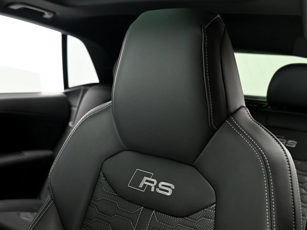 Used 2025 Audi RS Q8 performance w/ RS Design Package - Gray AWD/4WD image 18
