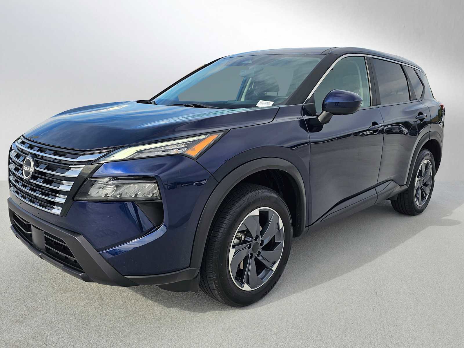 Used 2024 Nissan Rogue SV image 7
