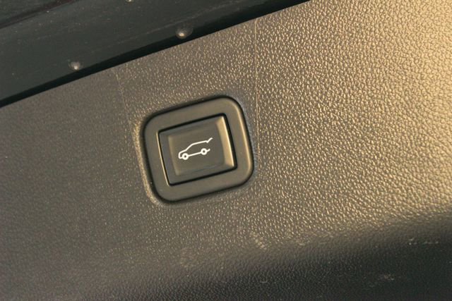 Used 2023 Chevrolet Blazer LT w/ Convenience Package AWD/4WD image 16