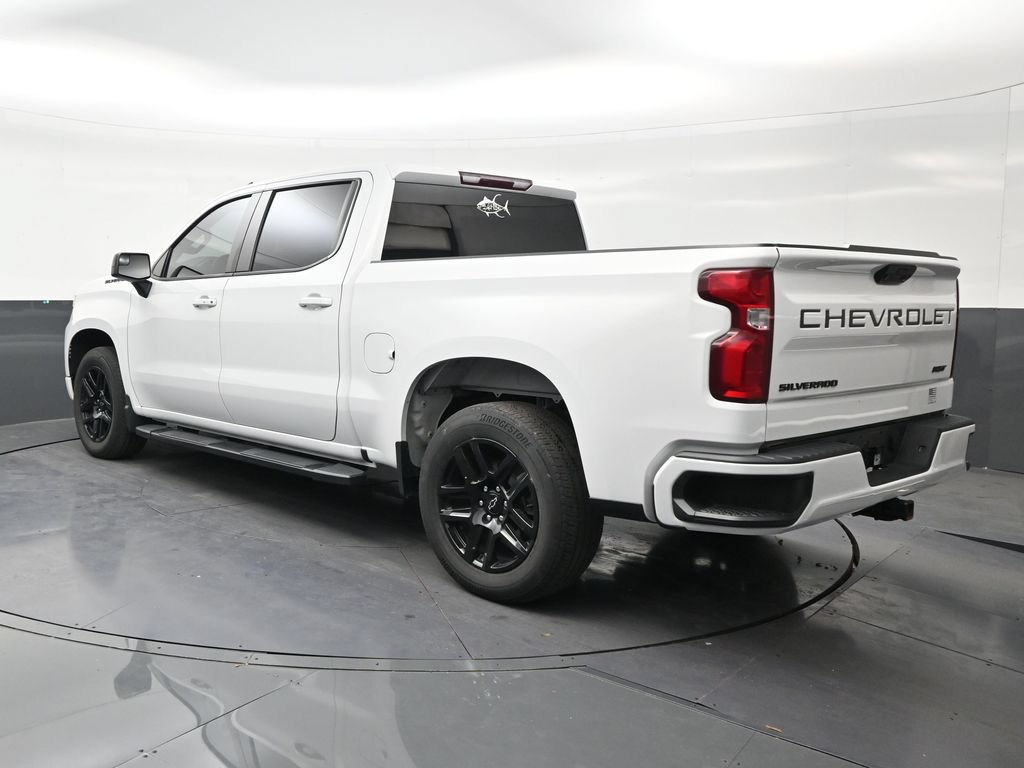 Used 2023 Chevrolet Silverado 1500 RST w/ LPO, Dark Essentials Package RWD image 3