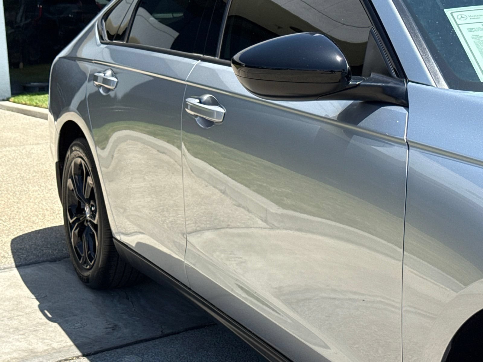 Used 2025 Honda Accord SE image 9