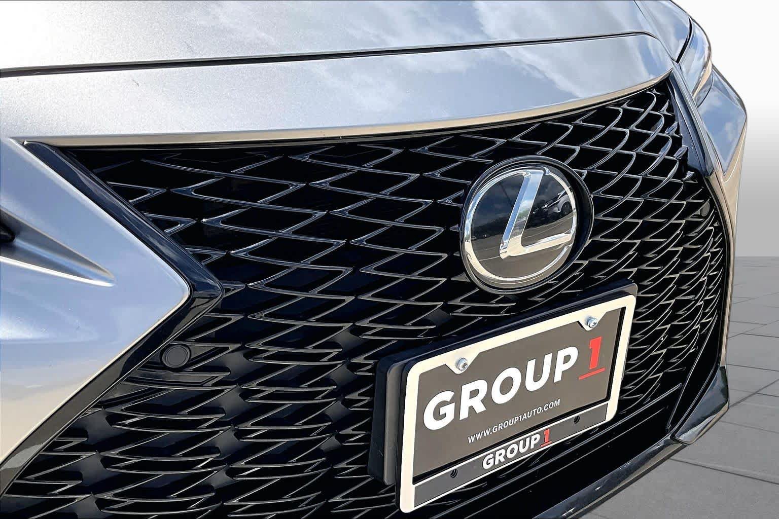 Used 2023 Lexus IS 350 F Sport w/ Navigation Package RWD image 29
