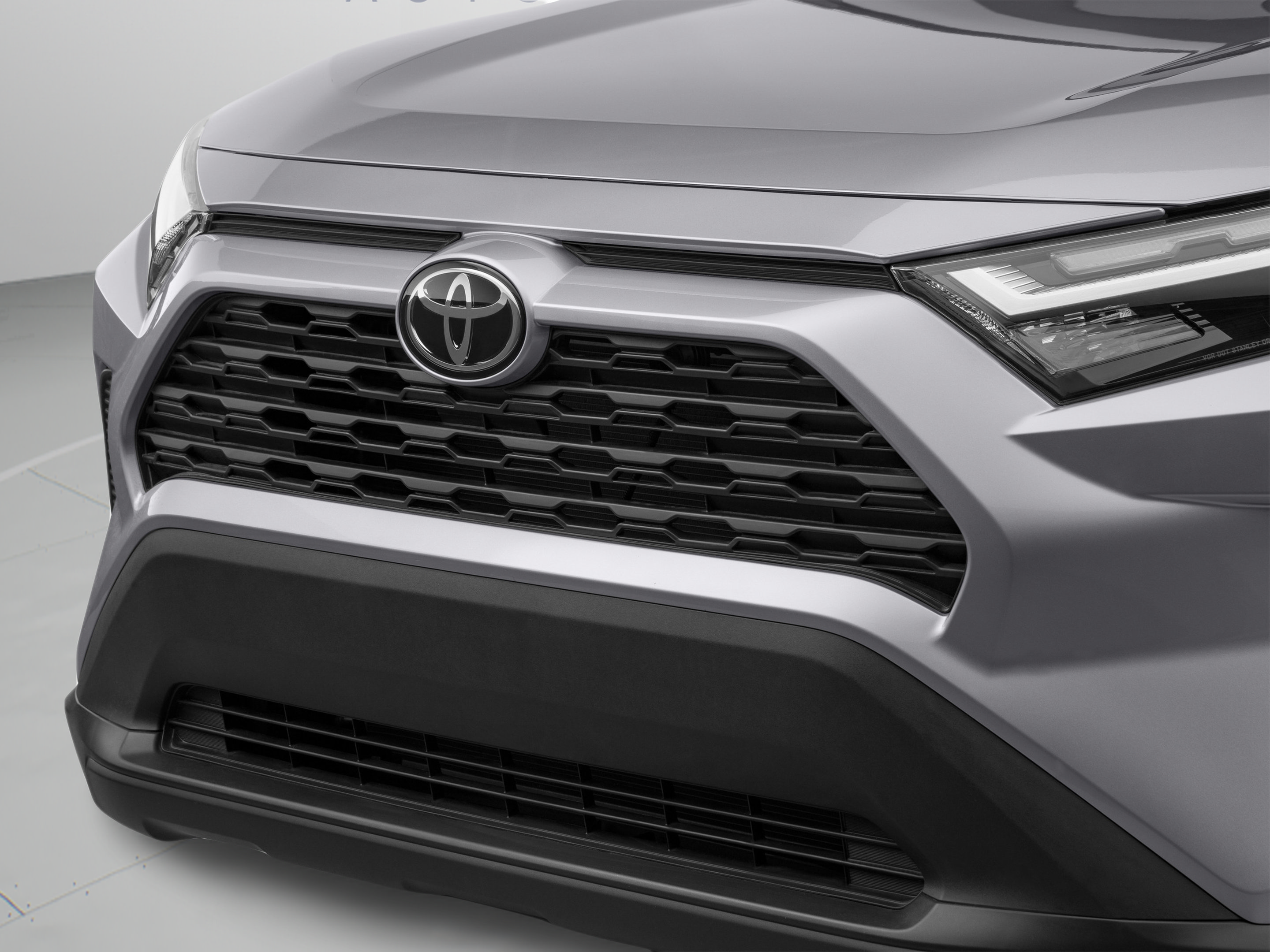 Used 2022 Toyota RAV4 XLE w/ Convenience Package AWD/4WD image 54