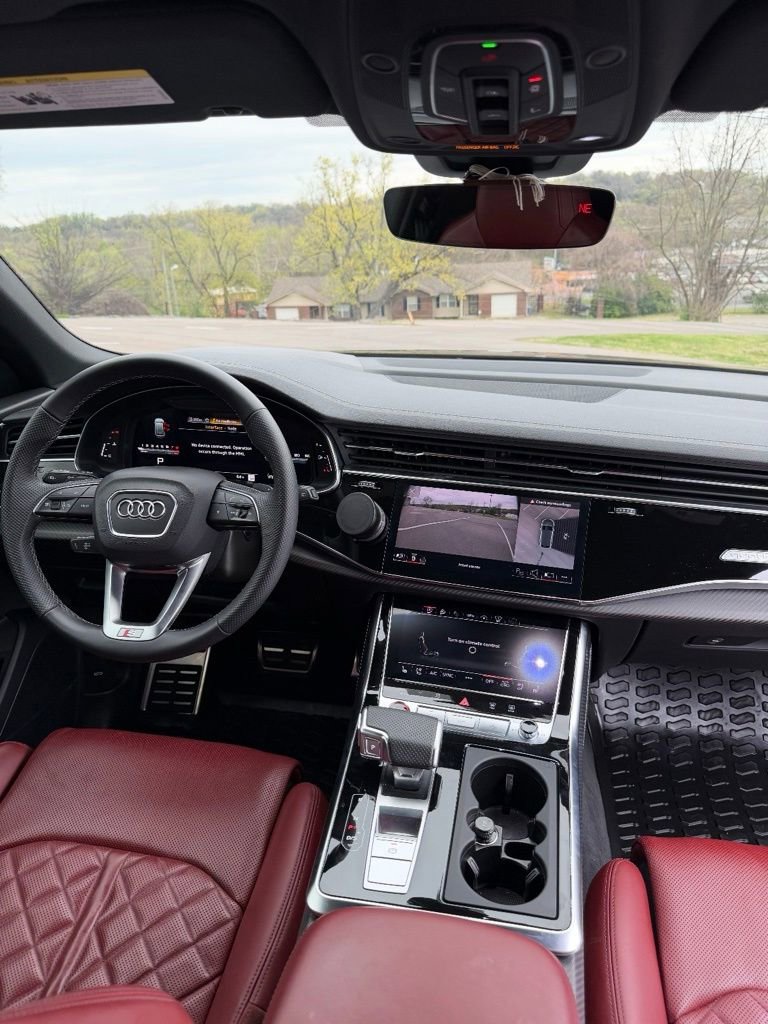 Used 2024 Audi SQ8 Prestige w/ Prestige Package image 12