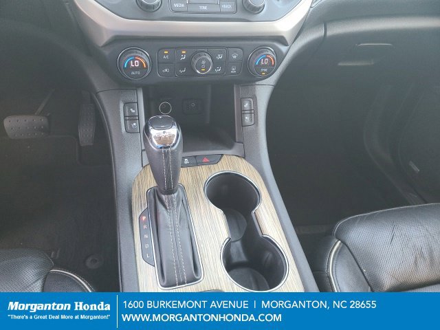 Used 2017 GMC Acadia Denali w/ Technology Package FWD image 16