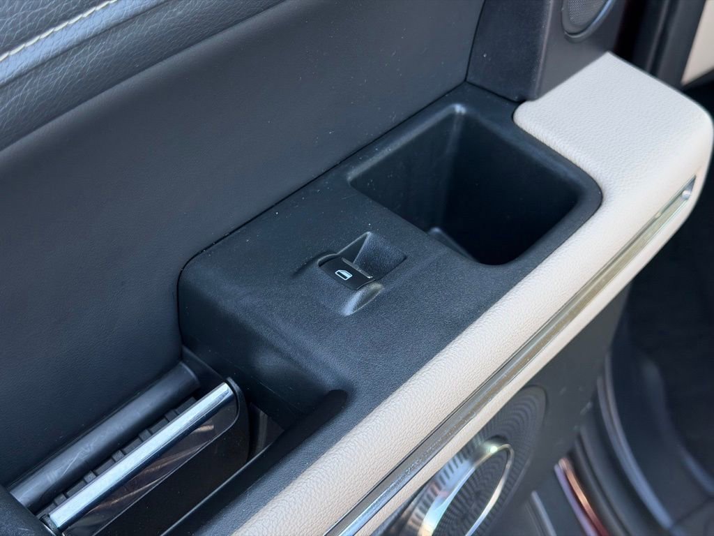 Used 2024 Ford Expedition Limited image 19