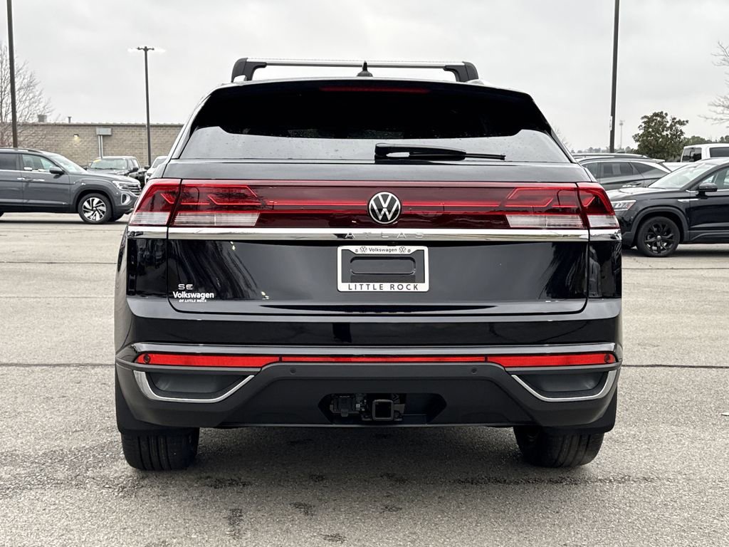 New 2026 Volkswagen Atlas Cross Sport SE image 4