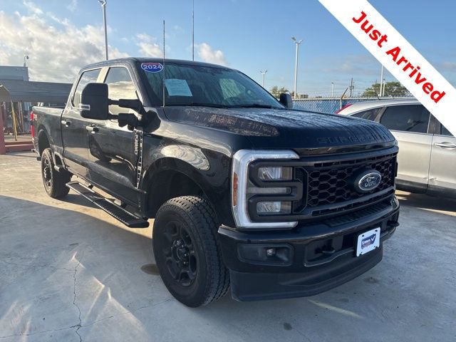 Used 2024 Ford F250 XL w/ STX Appearance Package image 5