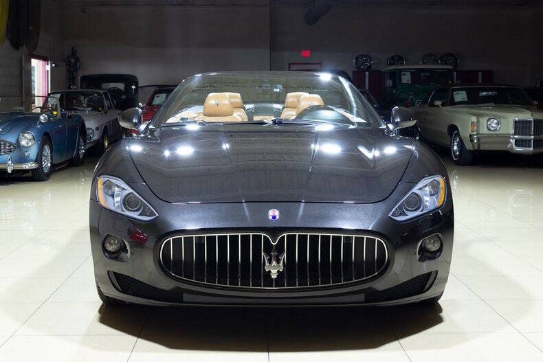 Used 2015 Maserati GranTurismo Convertible RWD image 39