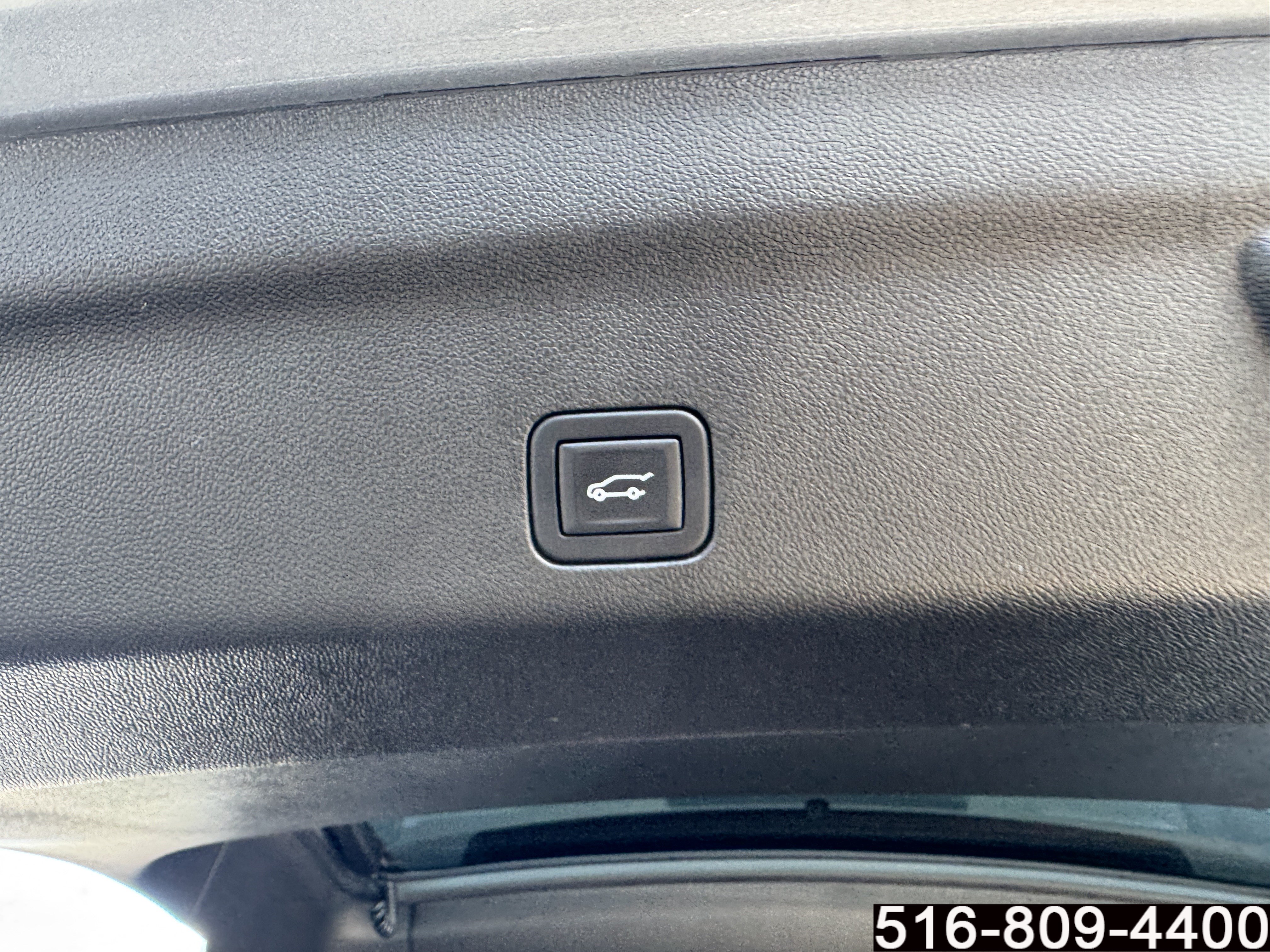 Used 2024 GMC Yukon AT4 AWD/4WD image 34