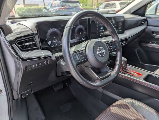 Certified 2025 Nissan Kicks SR w/ Interior Electronics Package FWD image 15