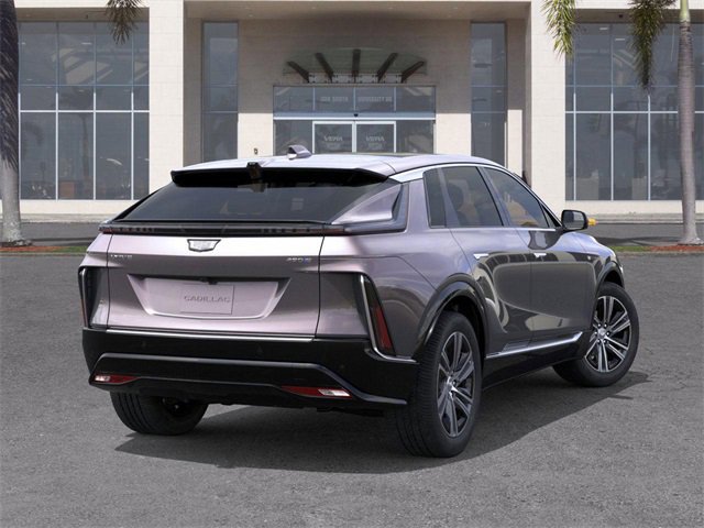 New 2026 Cadillac Lyriq Luxury image 4