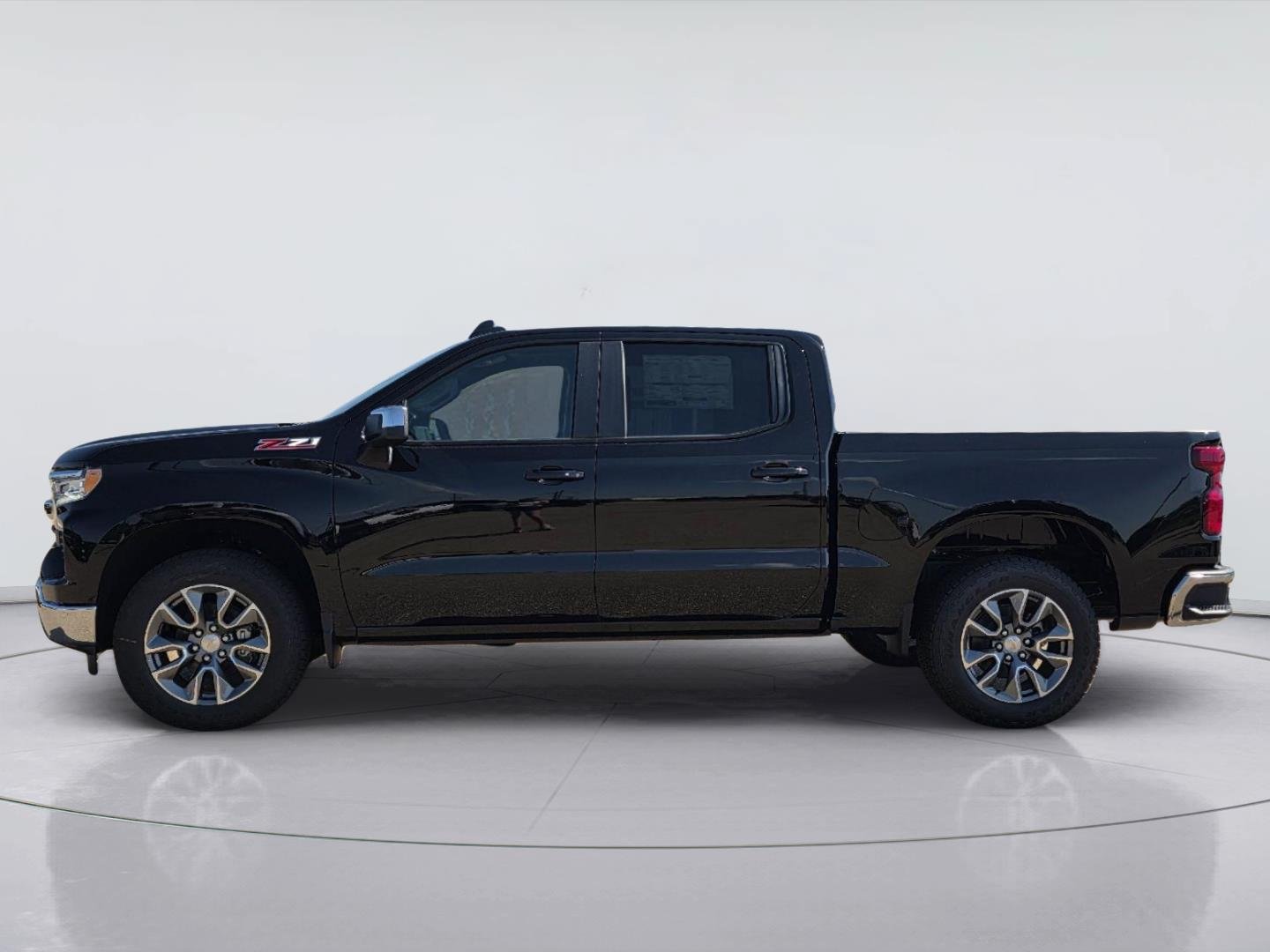 New 2026 Chevrolet Silverado 1500 LT w/ Z71 Off-Road Package AWD/4WD image 8