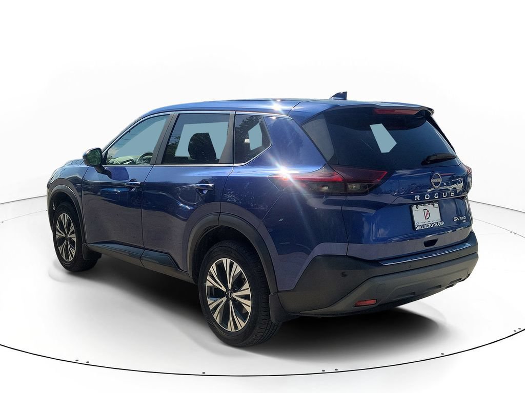 Used 2022 Nissan Rogue SV AWD/4WD image 3