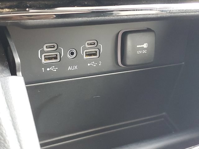 New 2026 Jeep Grand Cherokee L Limited w/ Limited Altitude Package AWD/4WD image 30