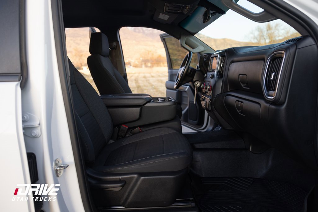 Used 2023 Chevrolet Silverado 2500 LT image 17