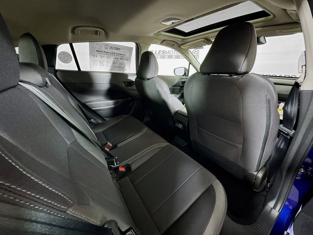 Used 2025 Subaru Crosstrek 2.0i Premium image 25