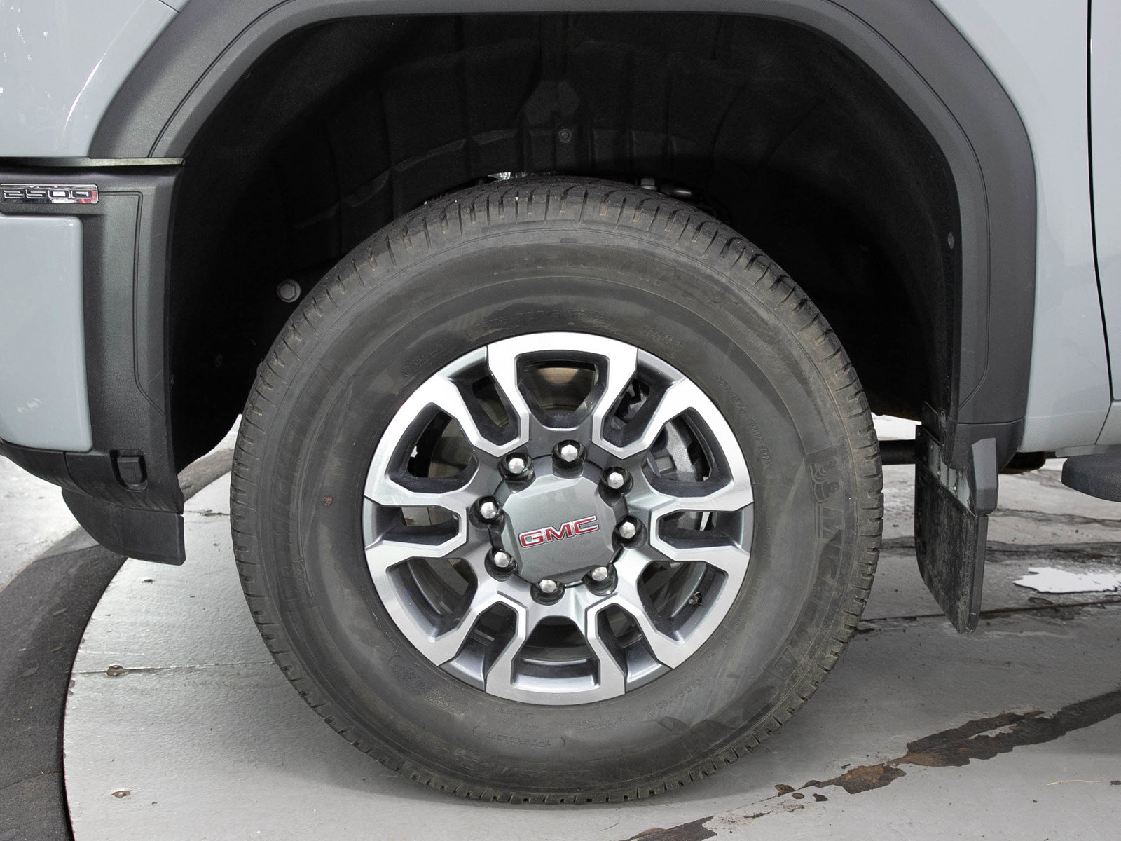 Used 2025 GMC Sierra 2500 AT4 w/ AT4 Premium Plus Package AWD/4WD image 30