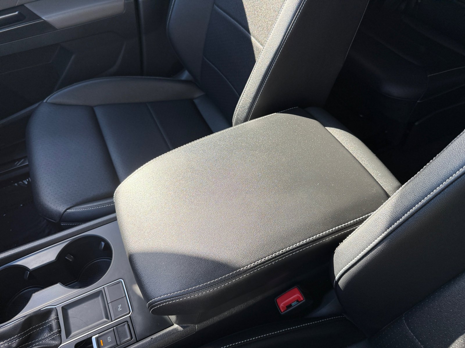 Used 2021 Volkswagen Atlas SE w/ Panoramic Sunroof Package image 14