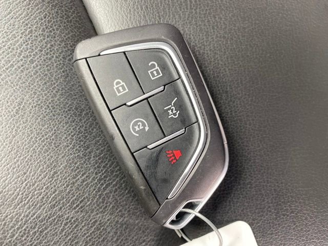 Certified 2025 Cadillac XT4 Premium Luxury image 21