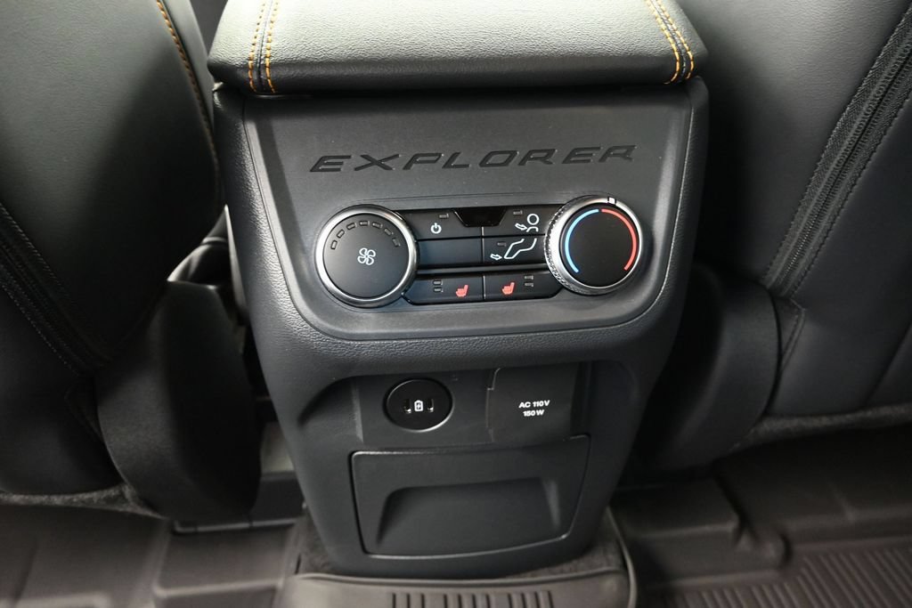 Used 2022 Subaru Ascent Touring w/ Popular Package #2A AWD/4WD image 19