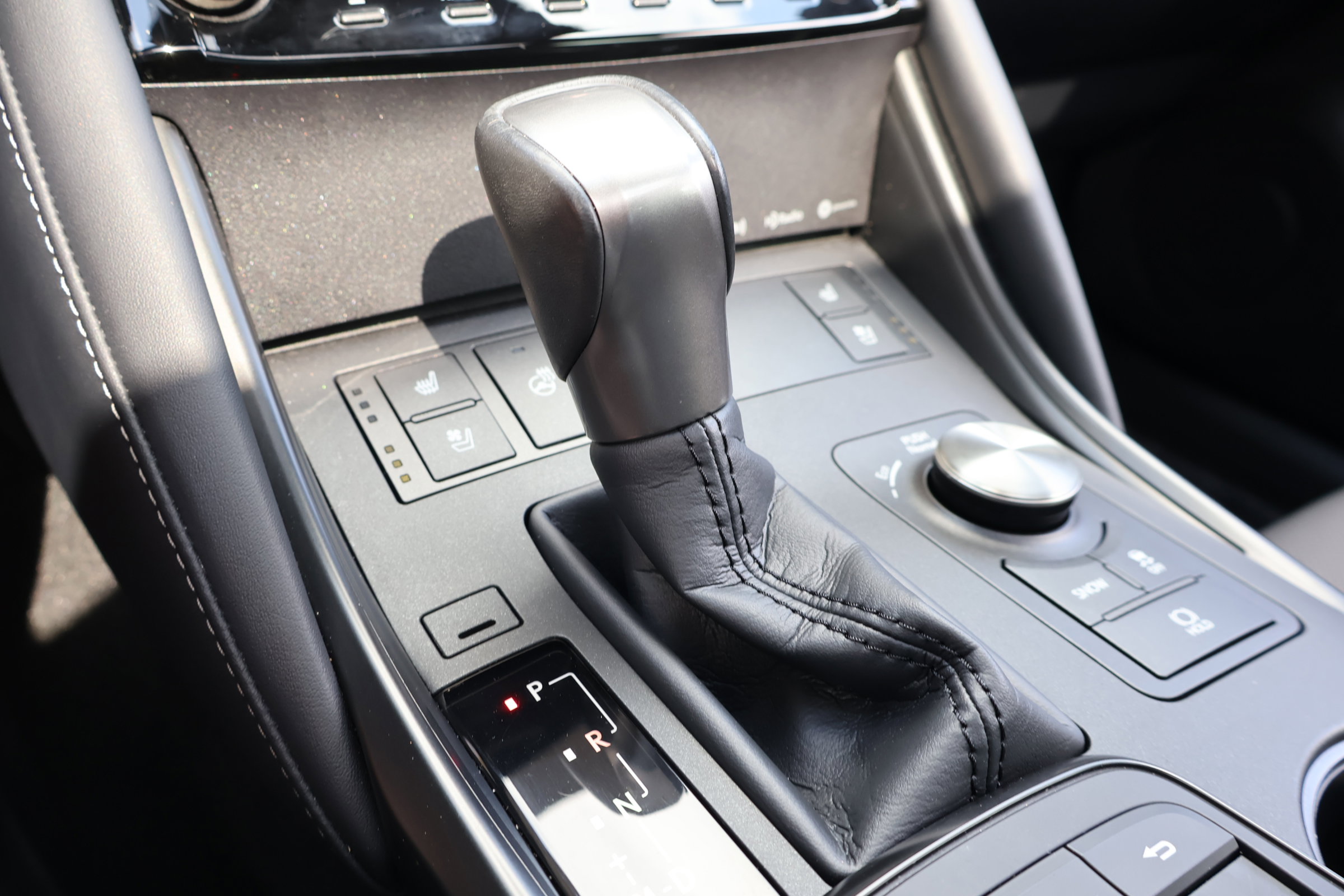 Used 2024 Lexus IS 300 w/ Premium Package image 30