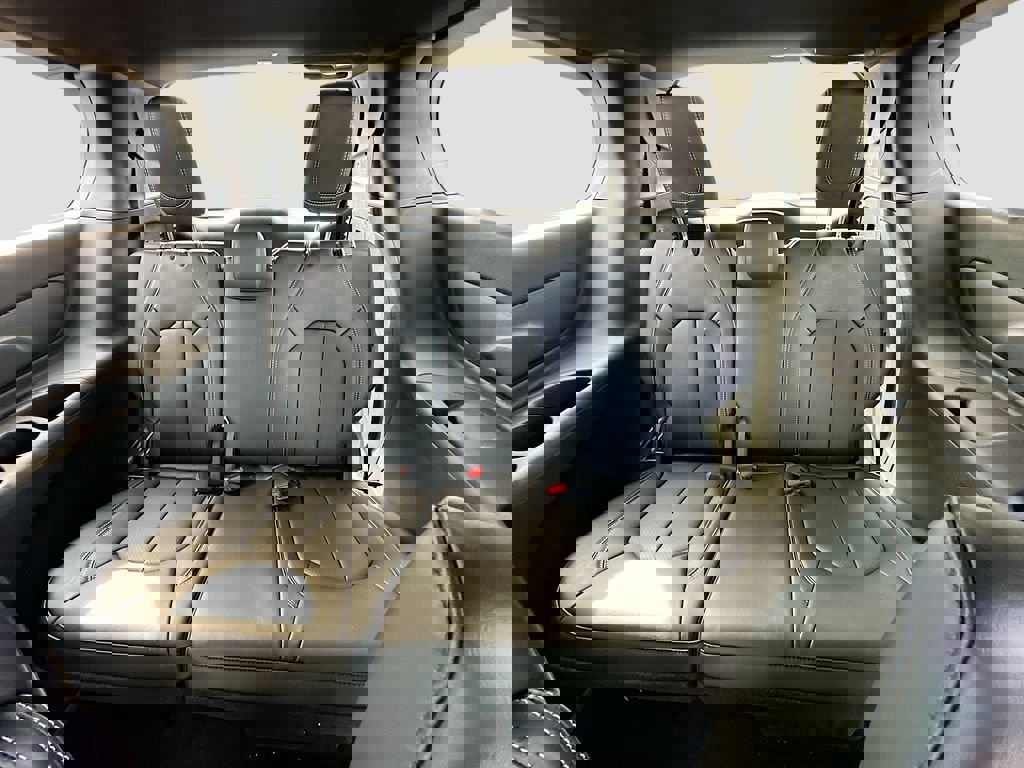 New 2026 Chrysler Voyager LX image 34