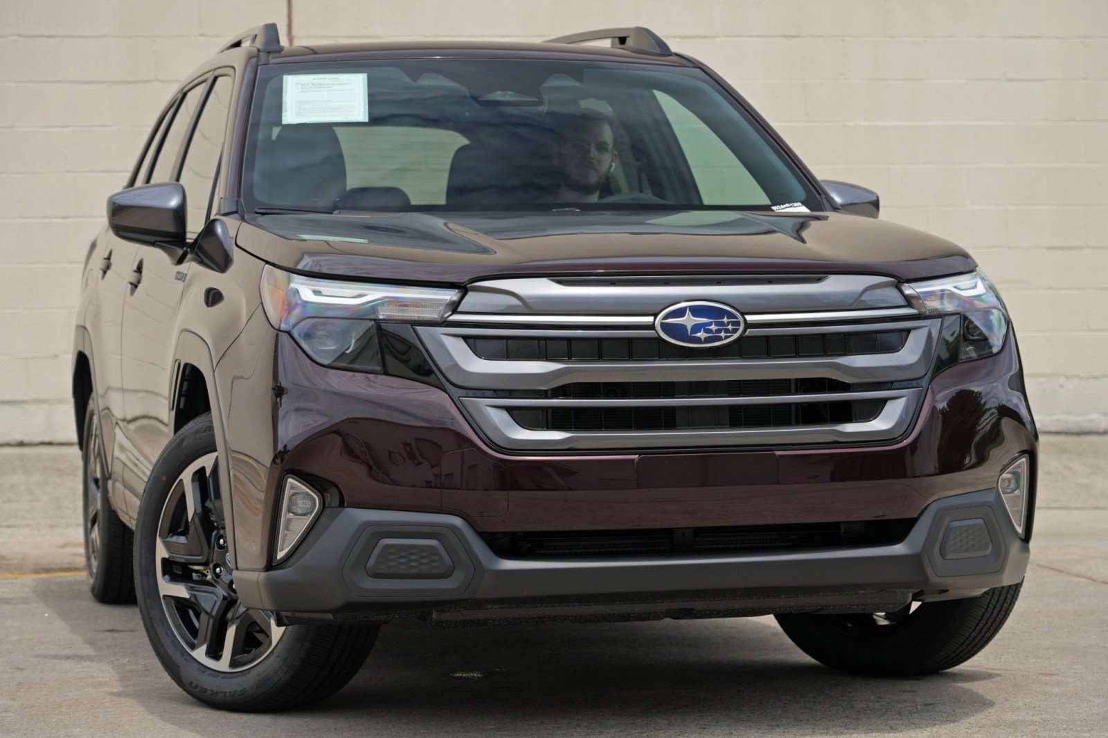 Used 2026 Subaru Forester Premium AWD/4WD image 4