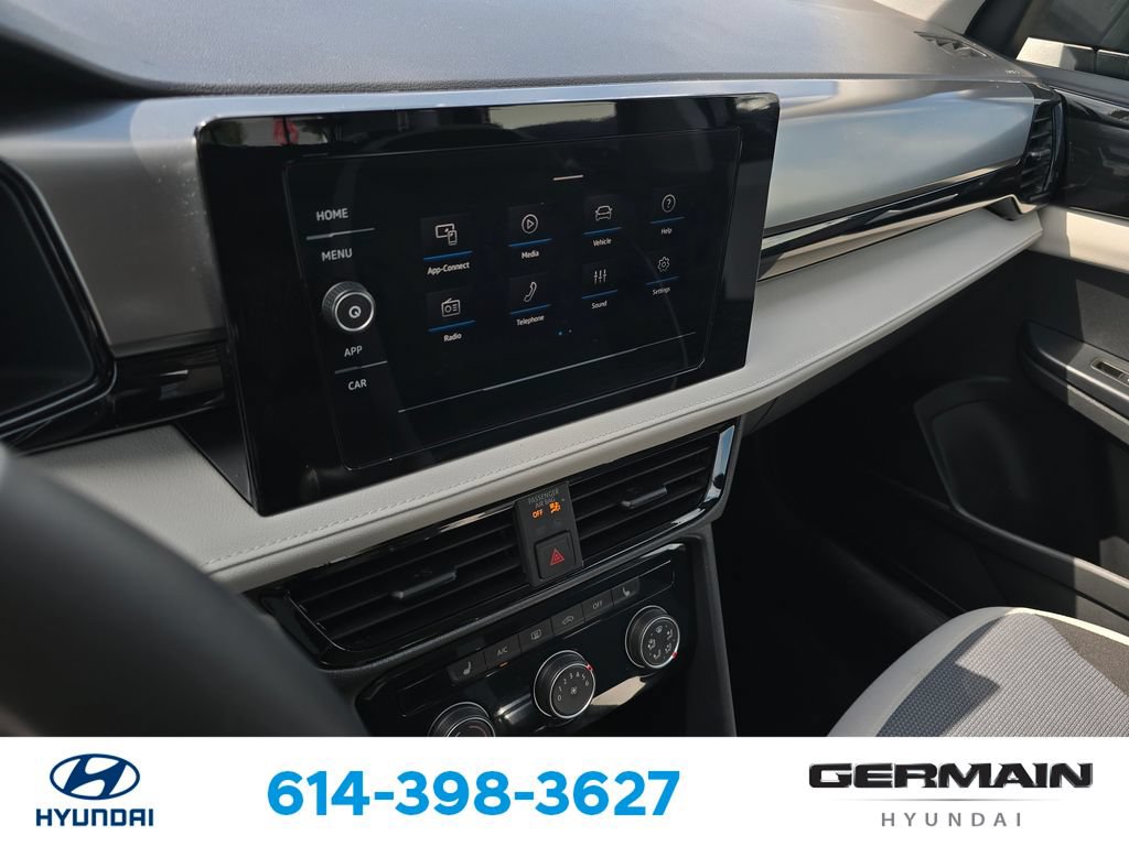 Used 2025 Volkswagen Taos S AWD/4WD image 23