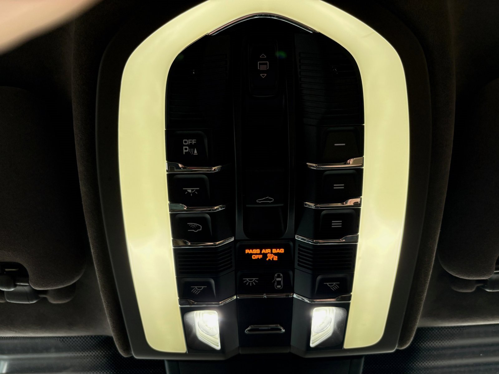 Used 2016 Porsche Cayenne GTS image 63