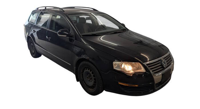 Used 2007 Volkswagen Passat 2.0T FWD image 8