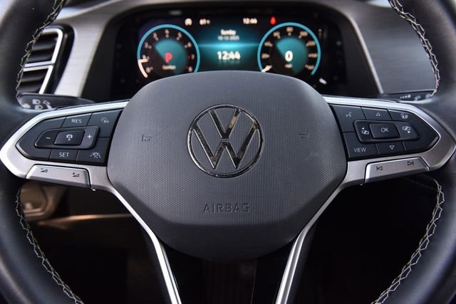 Certified 2024 Volkswagen Atlas Cross Sport SE image 18