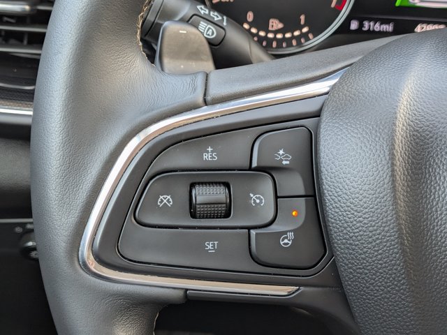Certified 2022 Buick Envision Essence w/ Technology Package I FWD image 31