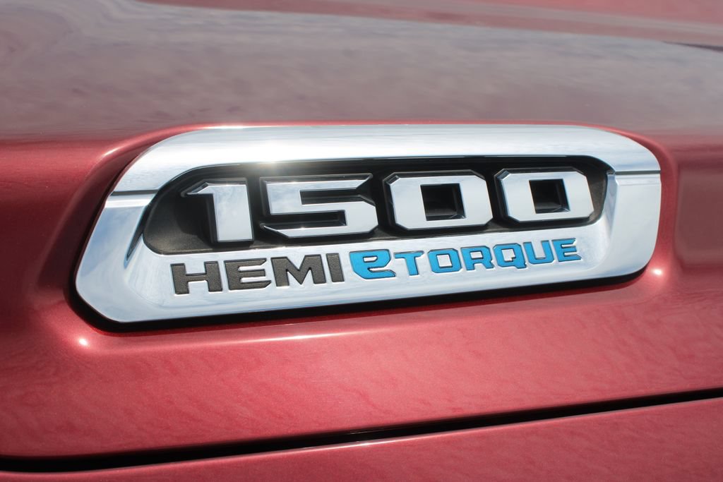 Used 2023 RAM 1500 Big Horn RWD image 12