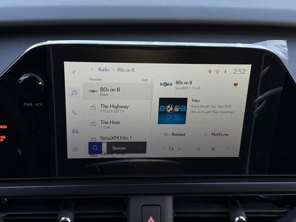 New 2026 Lexus UX 300h AWD image 17