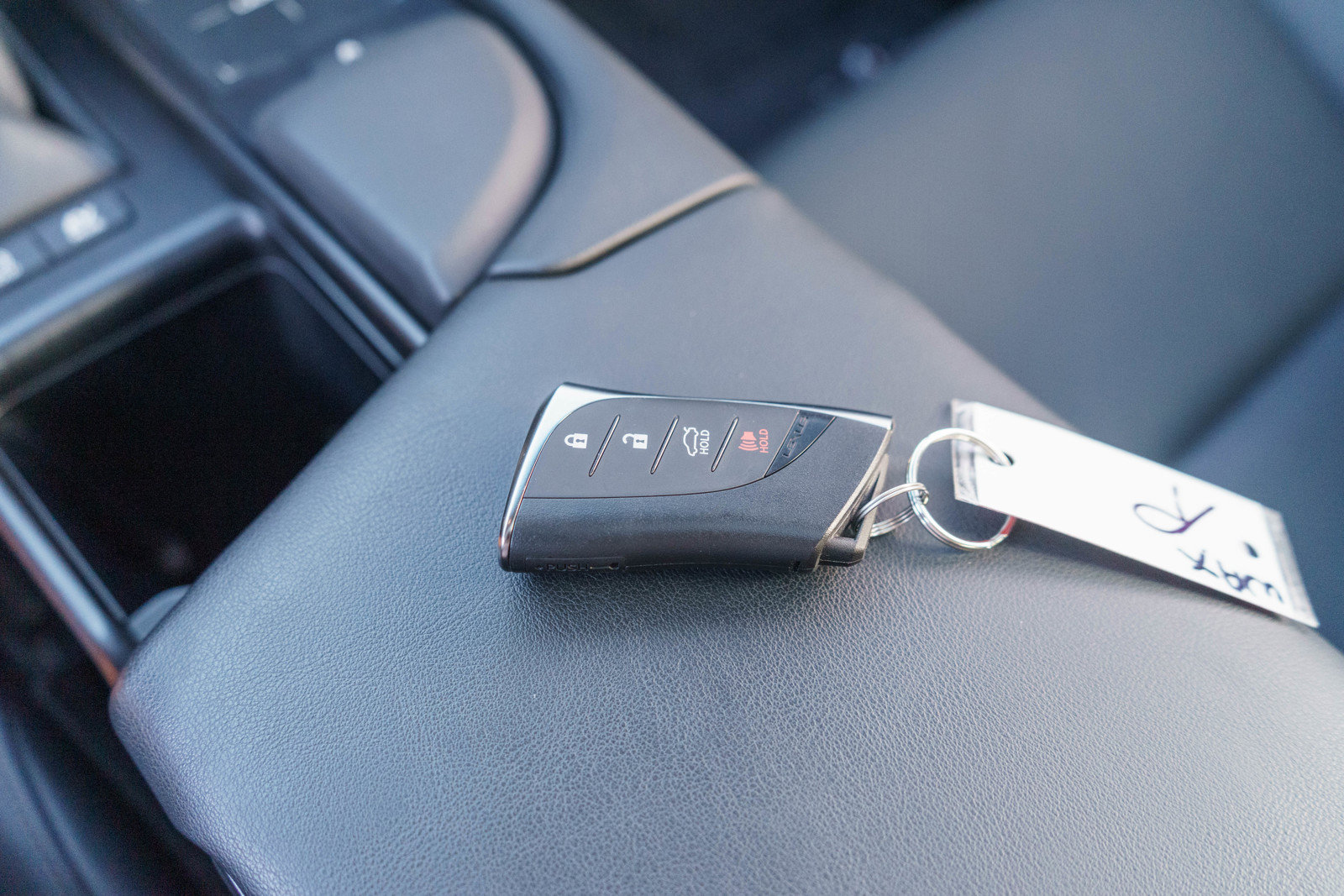 Used 2022 Lexus ES 300h FWD image 28