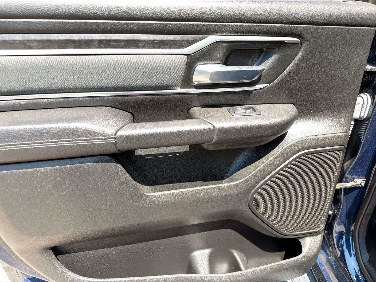 Used 2022 RAM 1500 Big Horn AWD/4WD image 11