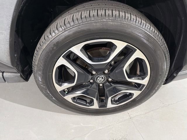 Used 2019 Toyota RAV4 Adventure AWD/4WD image 18