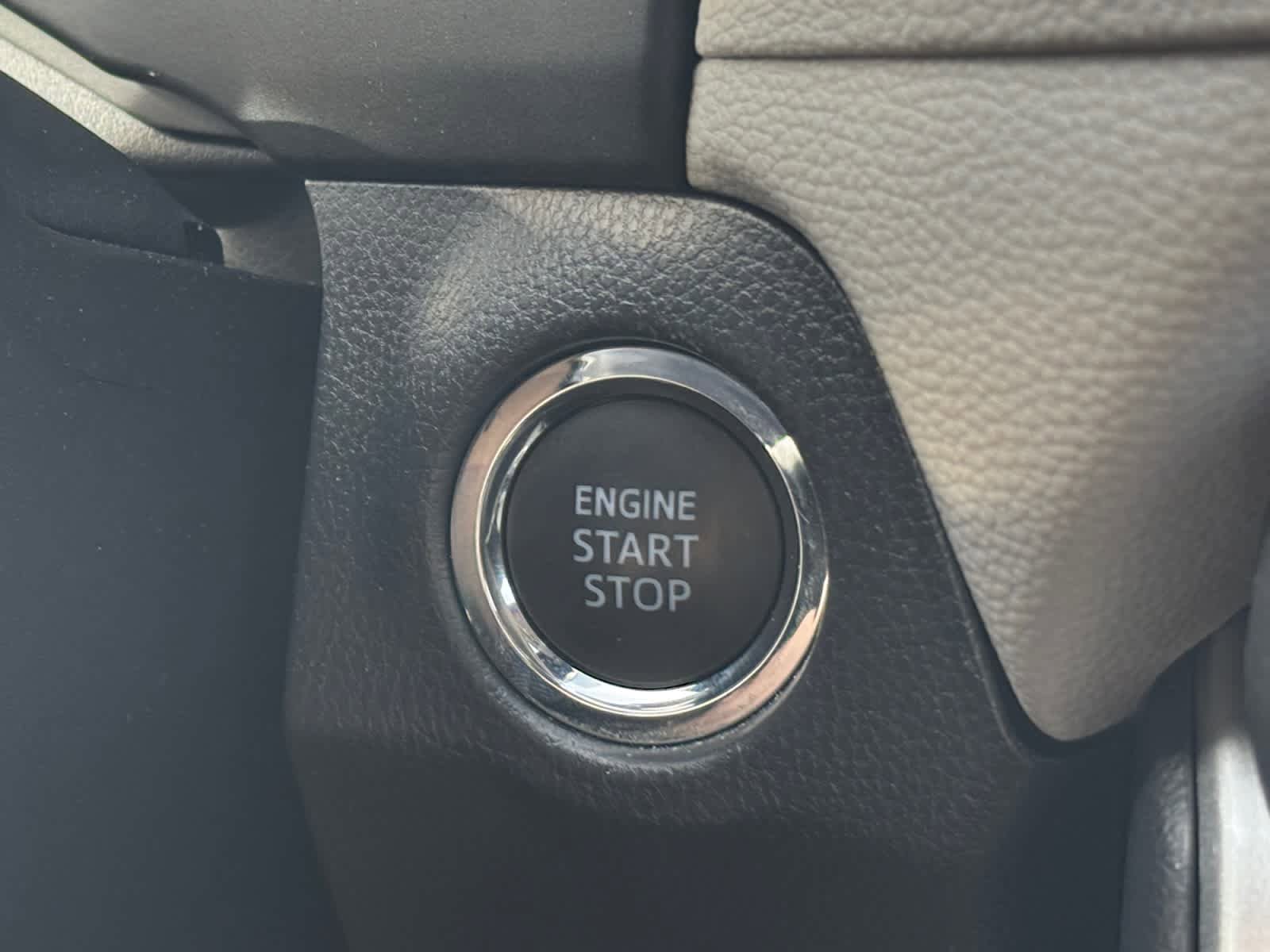 Used 2025 Toyota RAV4 XLE Premium w/ Weather Package image 7