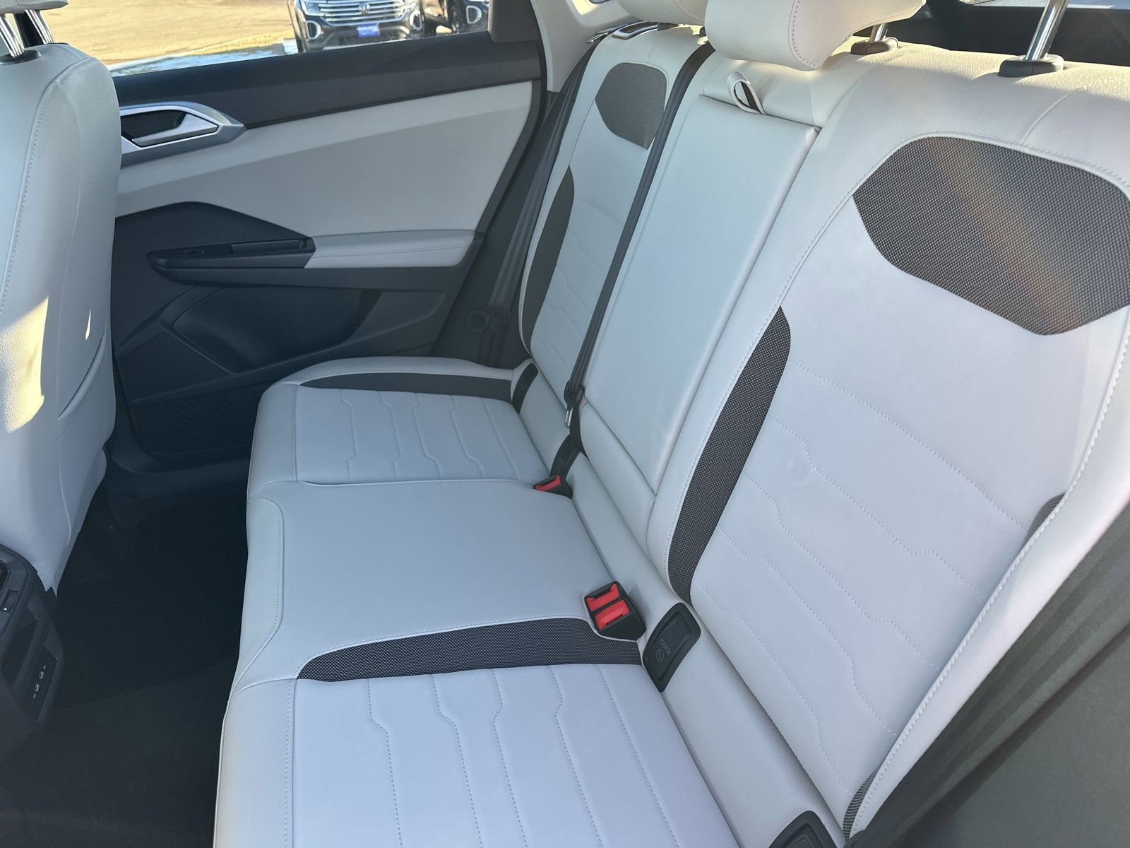 New 2026 Volkswagen Taos SE image 19