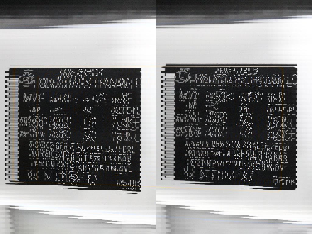 Certified 2024 Hyundai Santa Cruz Limited image 23