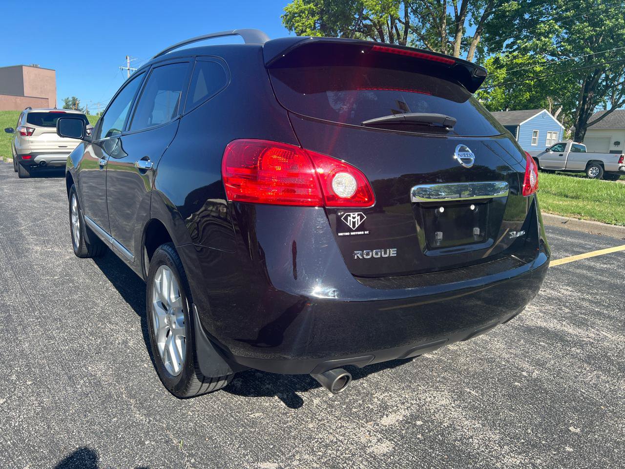 Used 2012 Nissan Rogue SL AWD/4WD image 3